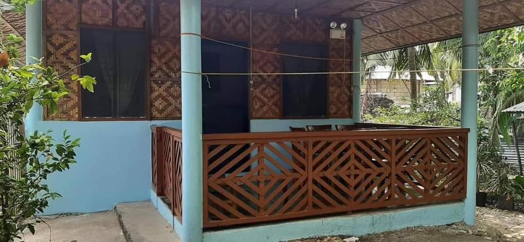 A&C Aquino's Guesthouse - Moalboal Extérieur photo